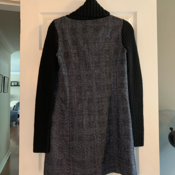 Theory Knit Dress - Picture 6 of 8